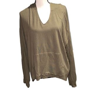 n/p- Green hooded top